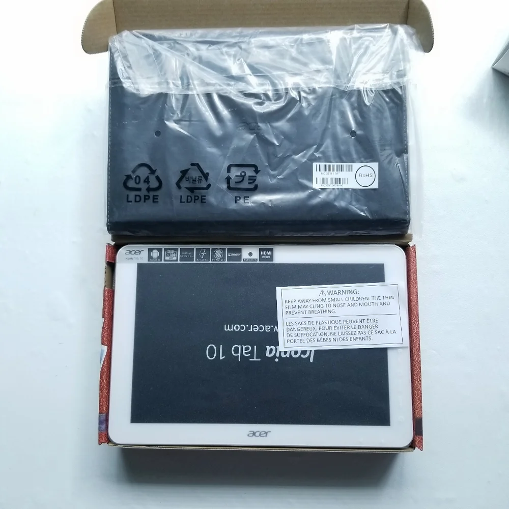 Acer Iconia Tab 10 Tablet Aluminum Body white NIB